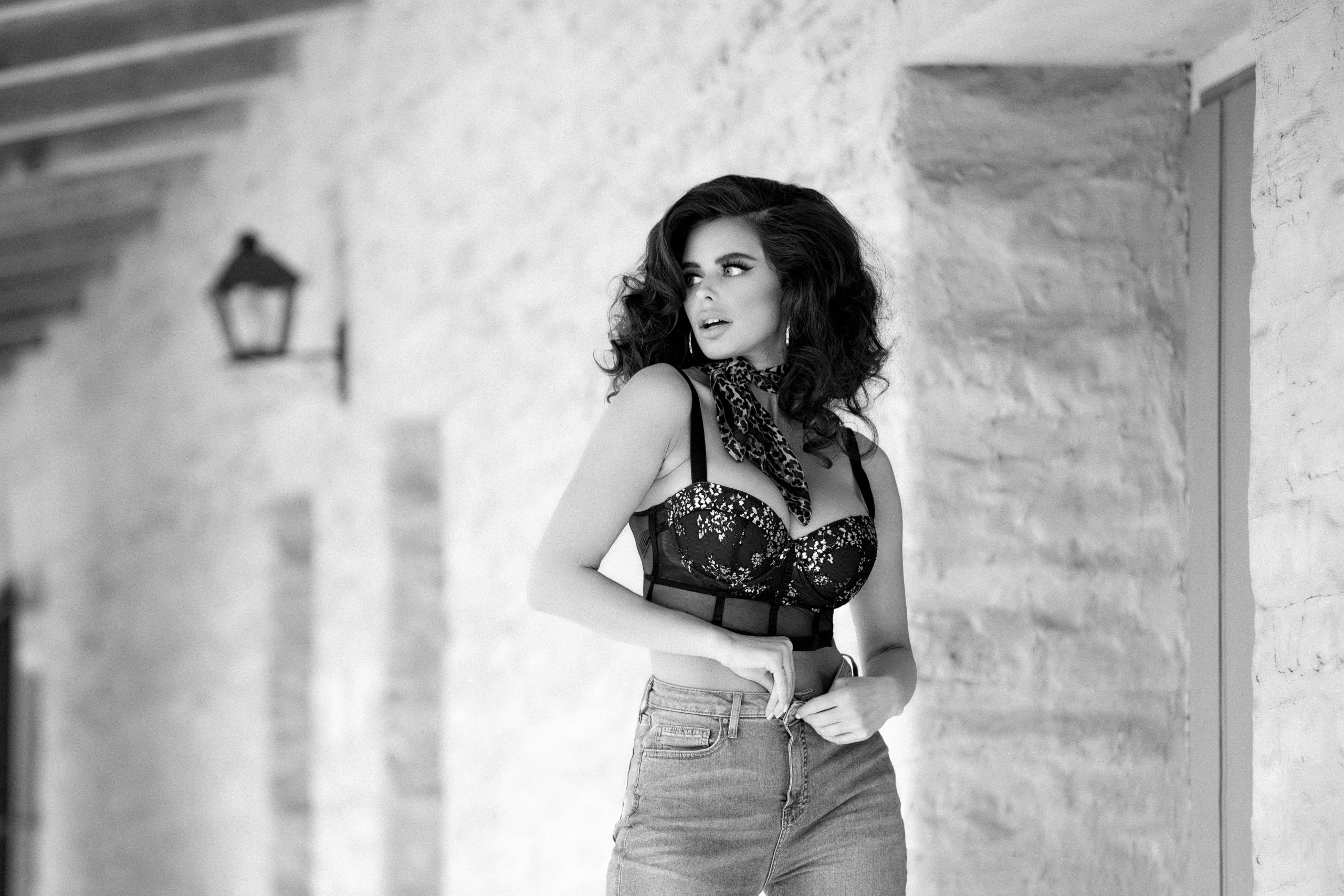 Amanda - Image 3 by Mishan Warnakulasuriya