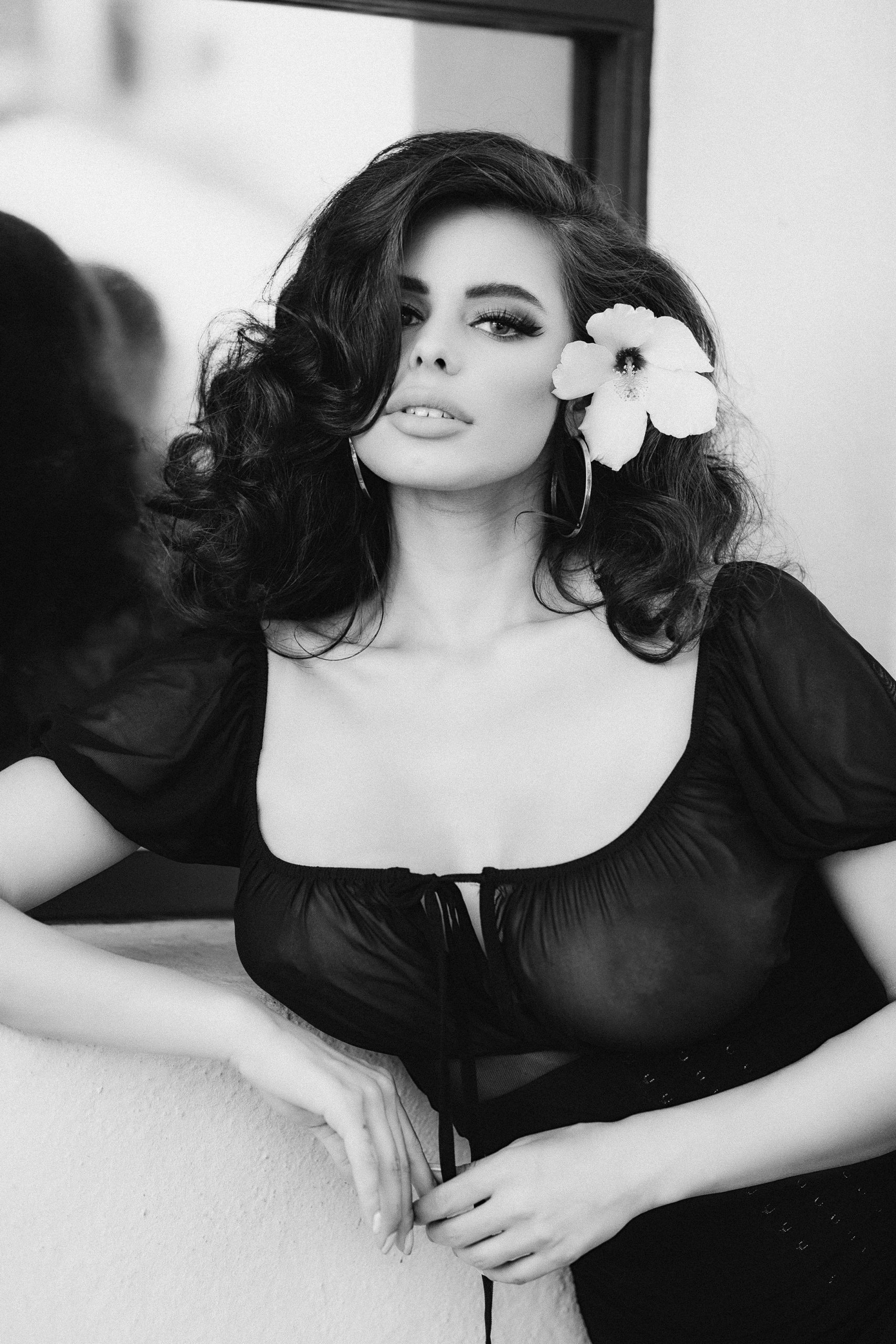 Studio Portraits - Image 6 by Mishan Warnakulasuriya